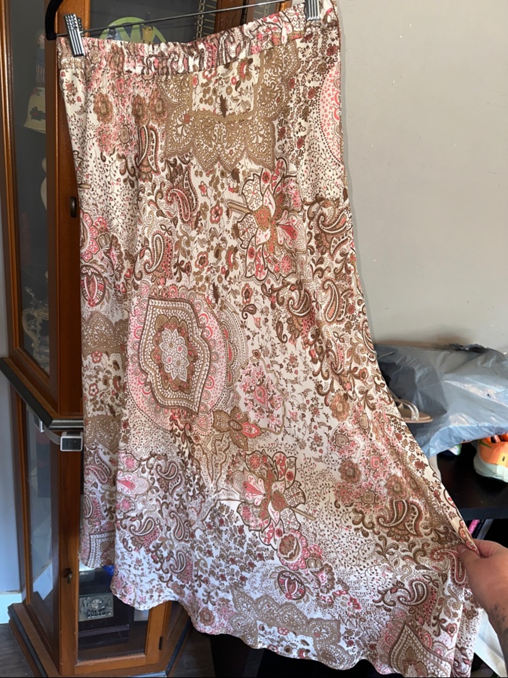 Roz & Ali Cream, Brown & Pink Paisley Maxi Skirt